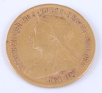 Lot 2075 - Great Britain, 1900 gold half sovereign,...