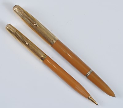 Lot 69 - A vintage Parker 51 fountain pen and pencil,...