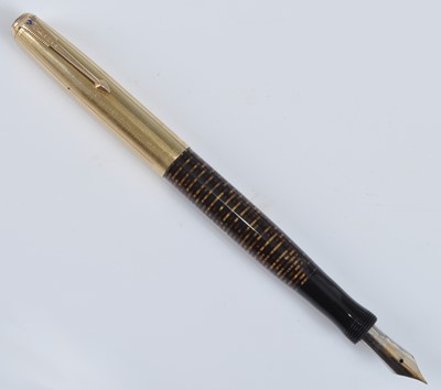 Lot 56 - A Parker Vacuumatic Imperial Golden Pearl...