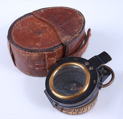 Lot 15 - A WW I Verners pattern MK VIII prismatic...