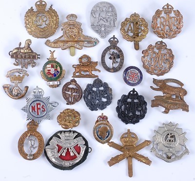 Lot 87 - A collection of cap badges, to include RAF...