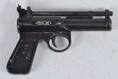 Lot 339 - A Webley Junior Mk II .177 air pistol, serial...
