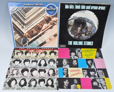 Lot 1140 - The Beatles, 1967/1970, blue vinyl YEX 909 - 6...