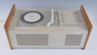 Lot 1198 - A Braun Phonosuper SK 61 Snow Whites coffin...