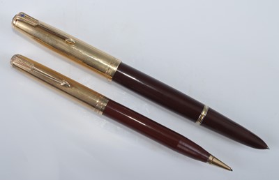 Lot 38 - A Parker 51 double-jewelled fountain pen and...