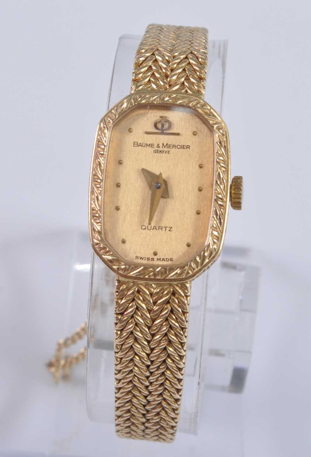 Lot 2644 - A Baume & Mercier Geneve lady's 18ct gold...