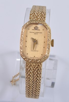 Lot 2644 - A Baume & Mercier Geneve lady's 18ct gold...