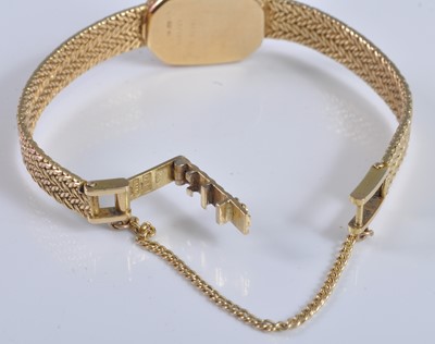 Lot 2644 - A Baume & Mercier Geneve lady's 18ct gold...