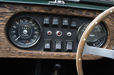 Lot 1476 - A 1976 Morgan Plus 8 3520cc Reg No. ONV599P...