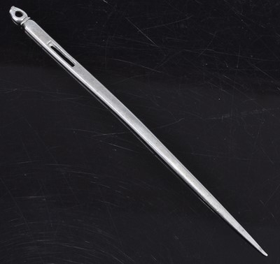 Lot 1063 - An unmarked 18th century silver bodkin, of...