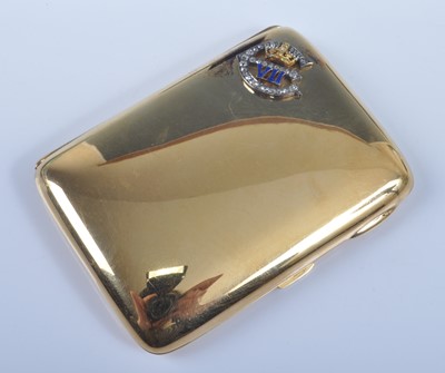Lot 1212 - An 18ct yellow gold rectangular cigarette case,...