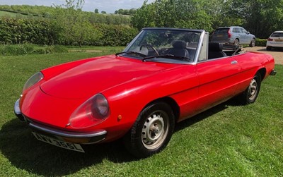 Lot 1473 - A 1972 Alfa Romeo 2000 Spider Veloce...