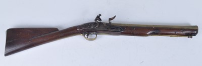 Lot 109 - A late 18th / early 19th century flintlock...