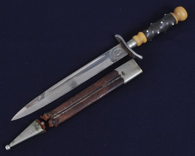 Lot 331 - A German export hunting knife, the 21cm blade...