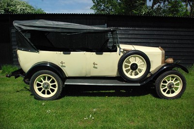 Lot 1461 - A 1924 Bayliss Thomas 10/22 Reg No. SV7705...