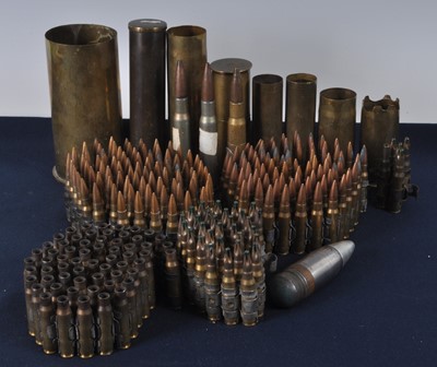 Lot 185 - A collection of miscellaneous items to include...