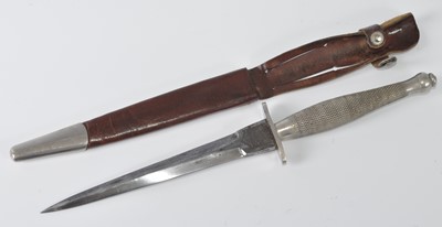 Lot 104 - A Fairbairn-Sykes 1st Pattern Commando...