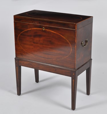 Lot 1412 - A Sheraton period mahogany, rosewood...