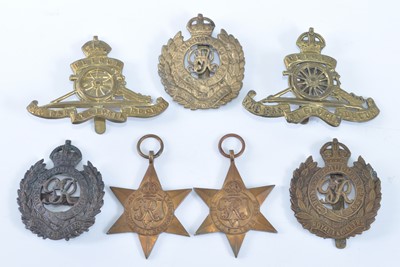 Lot 61 - A WW II 1939-1945 Star, together with a France...