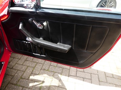 Lot 1475 - A 1973 Volvo P1800 ES Automatic Reg No. BDL41L...