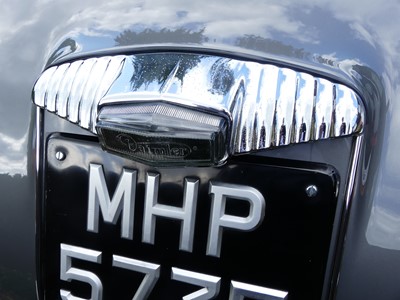 Lot 1470 - A 1968 Daimler V8-250 Automatic Reg no....