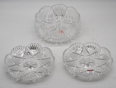 Lot 162 - A cut glass fruit bowl, dia.22cm; together...
