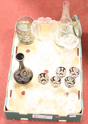 Lot 197 - A box of miscellaneous glassware to include...