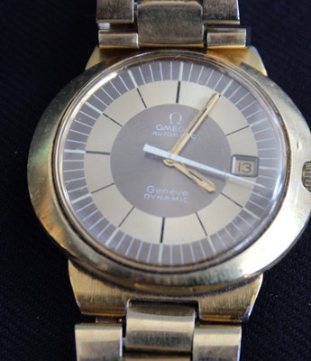 Lot 388 - A gent's Omega Geneve Dynamic automatic gold...