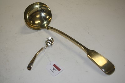 Lot 307 - A George III silver small ladle, London 1819,...