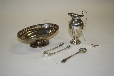 Lot 312 - A George V pierced silver oval dish,...