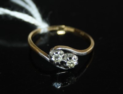 Lot 421 - A vintage 18ct gold diamond crossover ring,...