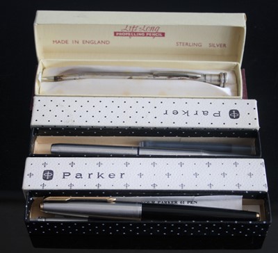 Lot 448 - A boxed Parker fountain pen, one other, and a...