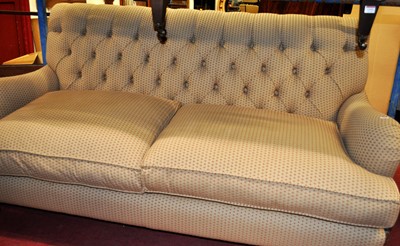 Lot 1194 - A contemporary buttoned upholstered...
