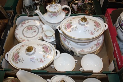 Lot 629 - An extensive Royal Doulton eight-place setting...