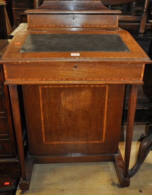 Lot 1260 - An Edwardian mahogany and satinwood...