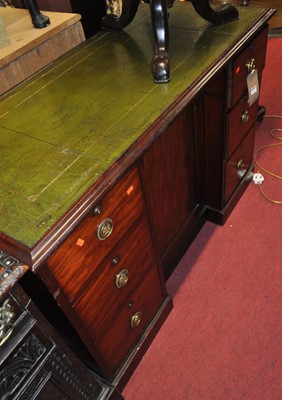 Lot 1287 - A Victorian mahogany and gilt tooled green...