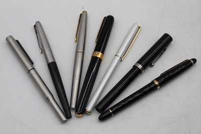 Lot 477 - Seven various fountain pens, to include Parker...
