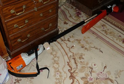 Lot 1408 - A Stihl HLA85 cordless telescopic hedge...