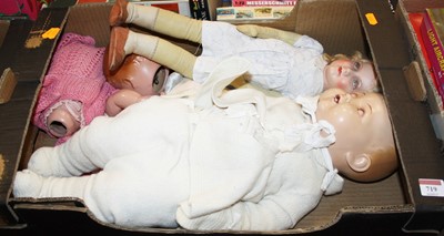 Lot 719 - A Hugo Wiegand composition doll, having...