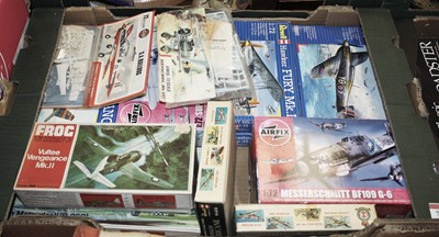 Lot 720 - Three boxes of assorted diecast vehicles,...