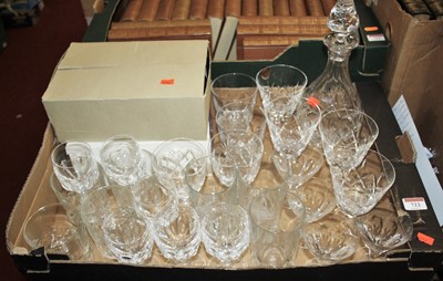 Lot 722 - A box of miscellaneous glassware, to include a...