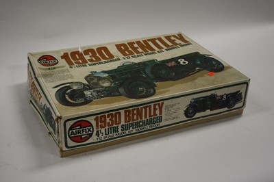 Lot 708 - An Airfix 1930 Bentley 1:12 scale in original...