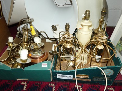 Lot 1090 - Assorted lamps, to include alabaster table...