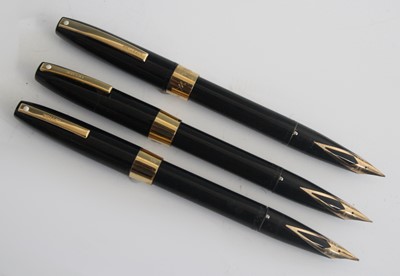 Lot 130 - A cased Sheaffer 2000 Lifetime 'Signature'...
