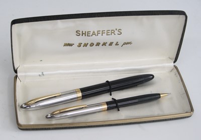 Lot 133 - A cased Sheaffer Snorkel Sentinel fountain pen...
