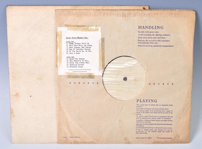 Lot 1043 - Bob Dylan/The Band, a collection of LP's to...