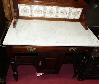 Lot 1231 - A late Victorian walnut and white variegated...