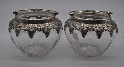 Lot 192 - A pair of Edwardian biscuit barrels, each...