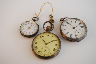 Lot 333 - A Victorian silver cased gents open faced...