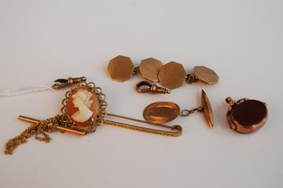 Lot 338 - A pair of gent's 9ct gold cufflinks, 6.9g;...